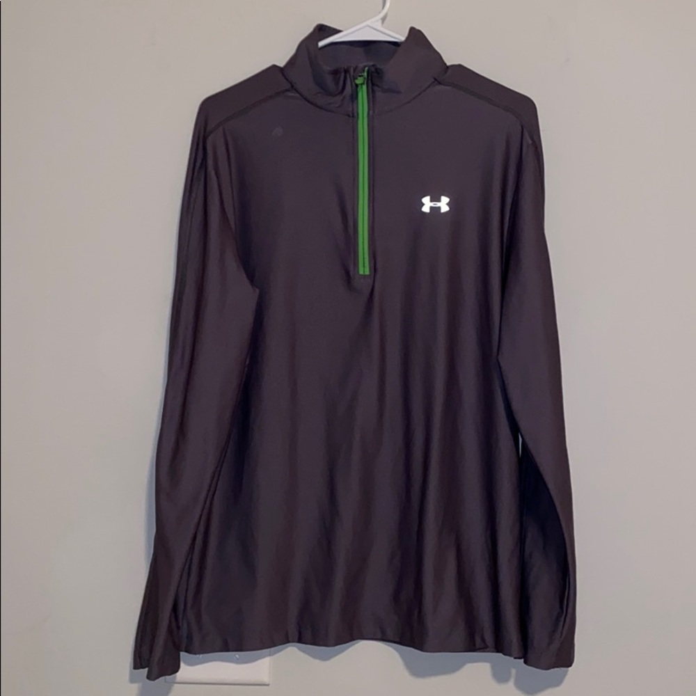 Men’s pullover ( under armor )